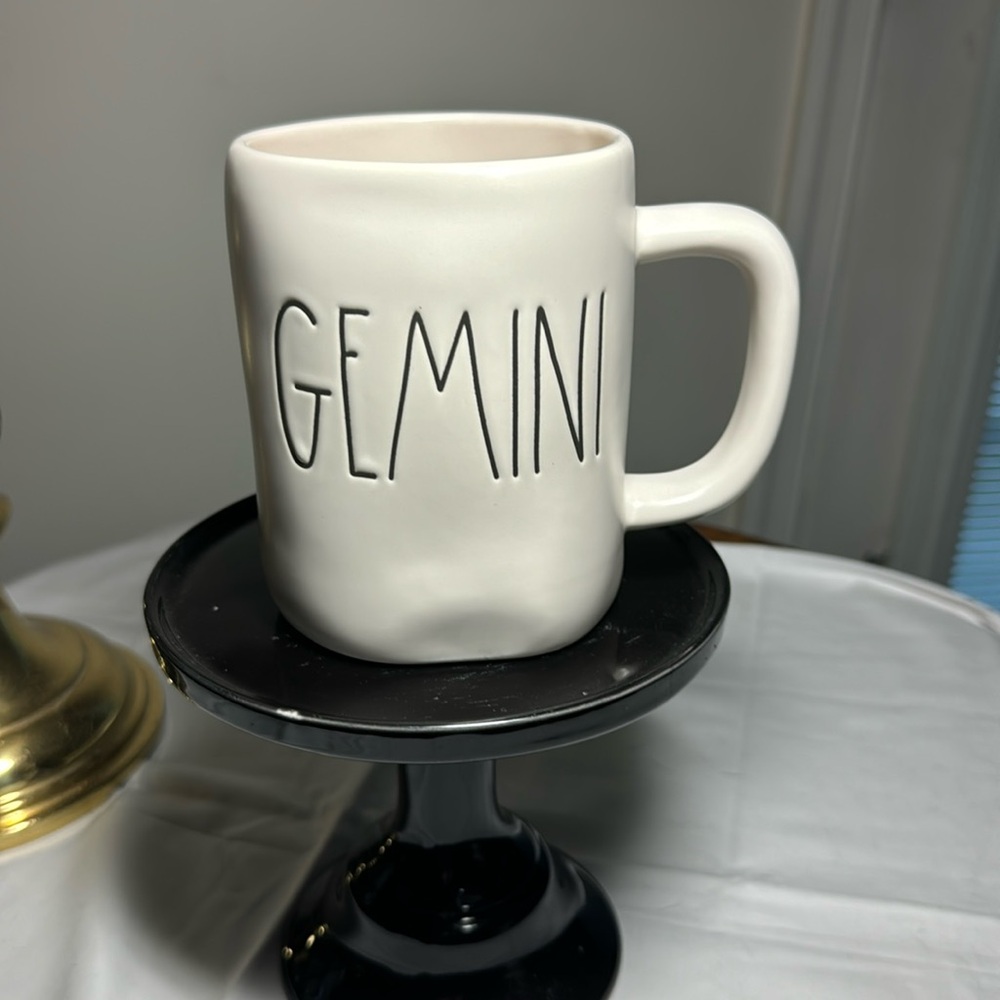 Rae Dunn zodiac Gemini coffee/tea mug